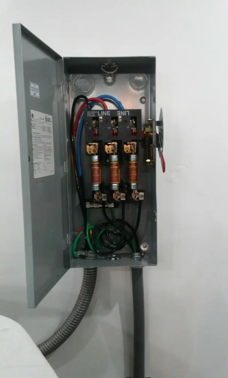 Three-phase disconnect switch installed for Electrical Wiring & Rewiring in Hopatcong